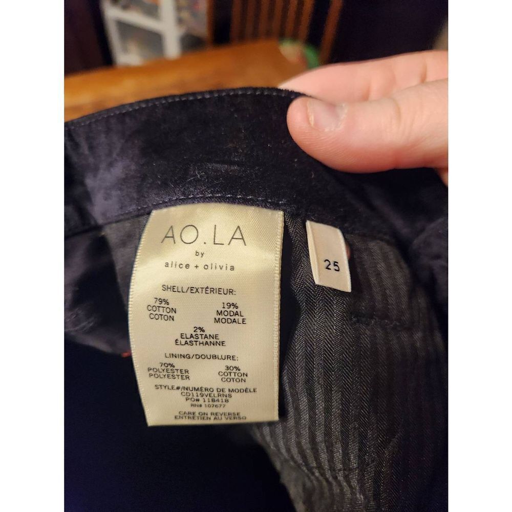 Alice & Olivia Jeans high rise velvet jeans with exposed buttons in black sz 25 - Picture 4 of 5